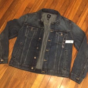 NWT Men’s distressed denim jacket